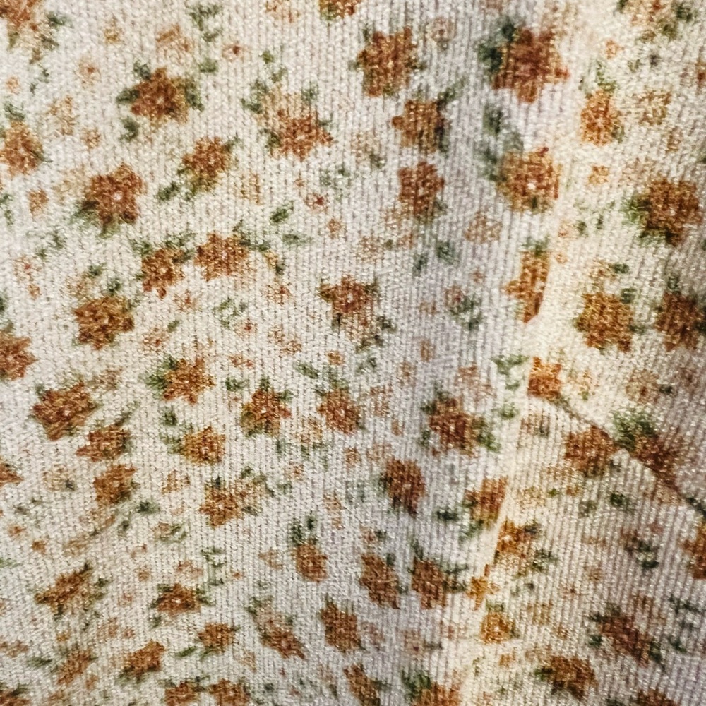 Floral Print Jumpsuit - Picture 7 of 12